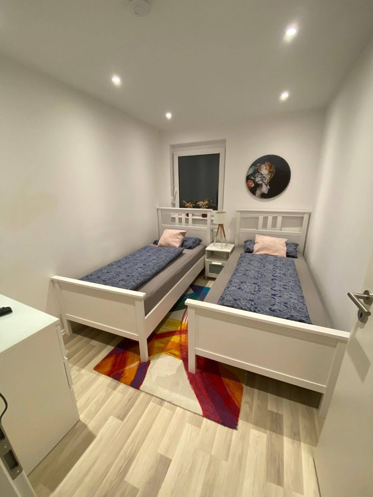 Schoen, Praktisch & Zentrale Lage Bergrheinfeld ภายนอก รูปภาพ